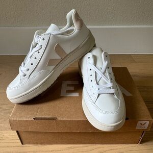 Veja White and Tan Casual Sneakers